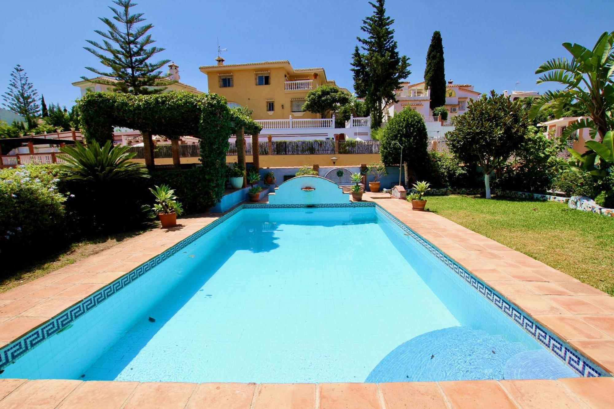 Private Pool With Sea Views Near The By Costarentals - Ref 249 * Benalmádena